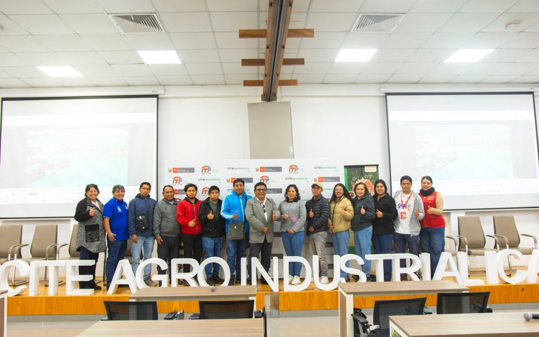 Empresarios ayacuchanos realizan pasantía en el CITE Agroindustrial Ica para fortalecer capacidades e impulsar la innovación