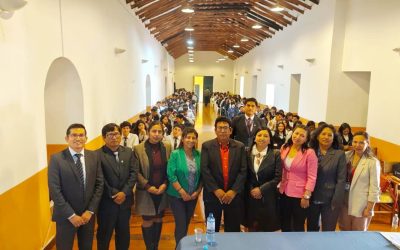 DIREPRO Ayacucho desarrolla conferencia magistral sobre formalización y constitución de MYPEs